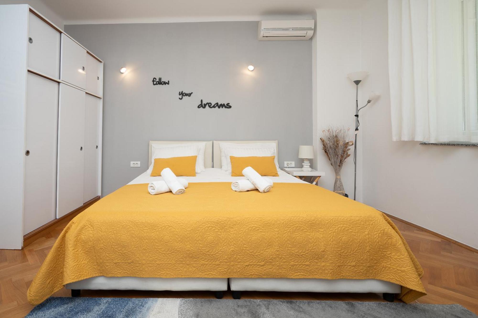 Nena Studio Apartment Zadar Exterior photo